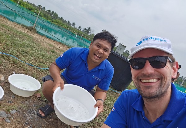 CEO Fabian Reusch and Co-Founder Thanongsak Chongsiri at the farm